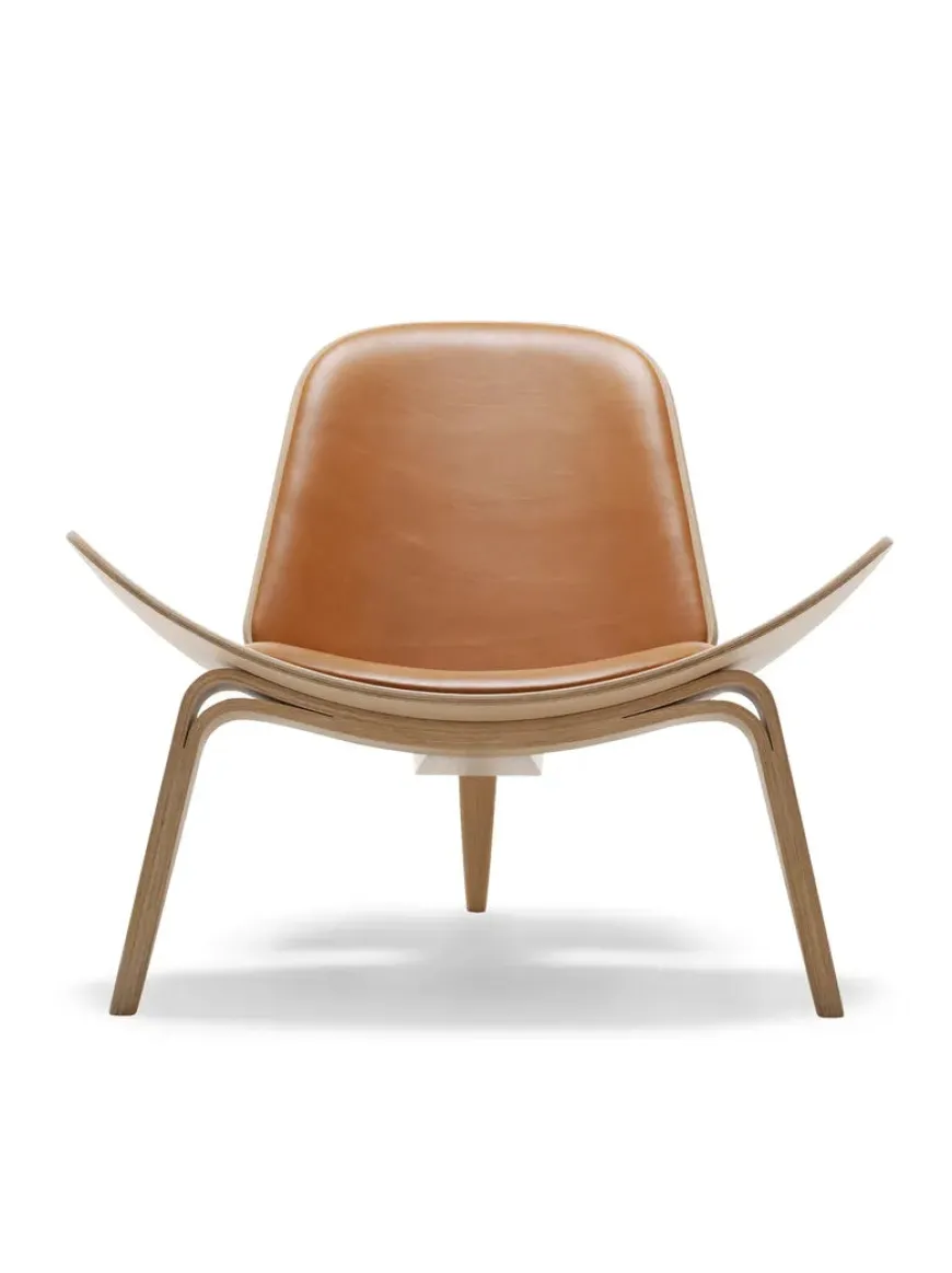 CH07 Skalstol, eg olie/Loke 7748 af Hans J. Wegner