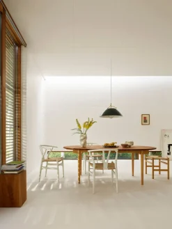 CH338 Spisebord, Teak Mix Special Edition inkl. 1 tillægsplade fra Carl Hansen & Søn