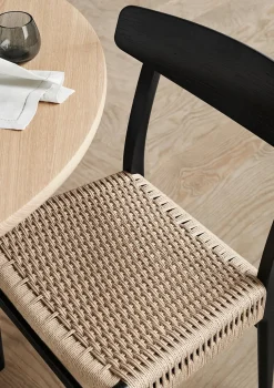 CH23 Spisestol, eg hvidolie af Hans J. Wegner