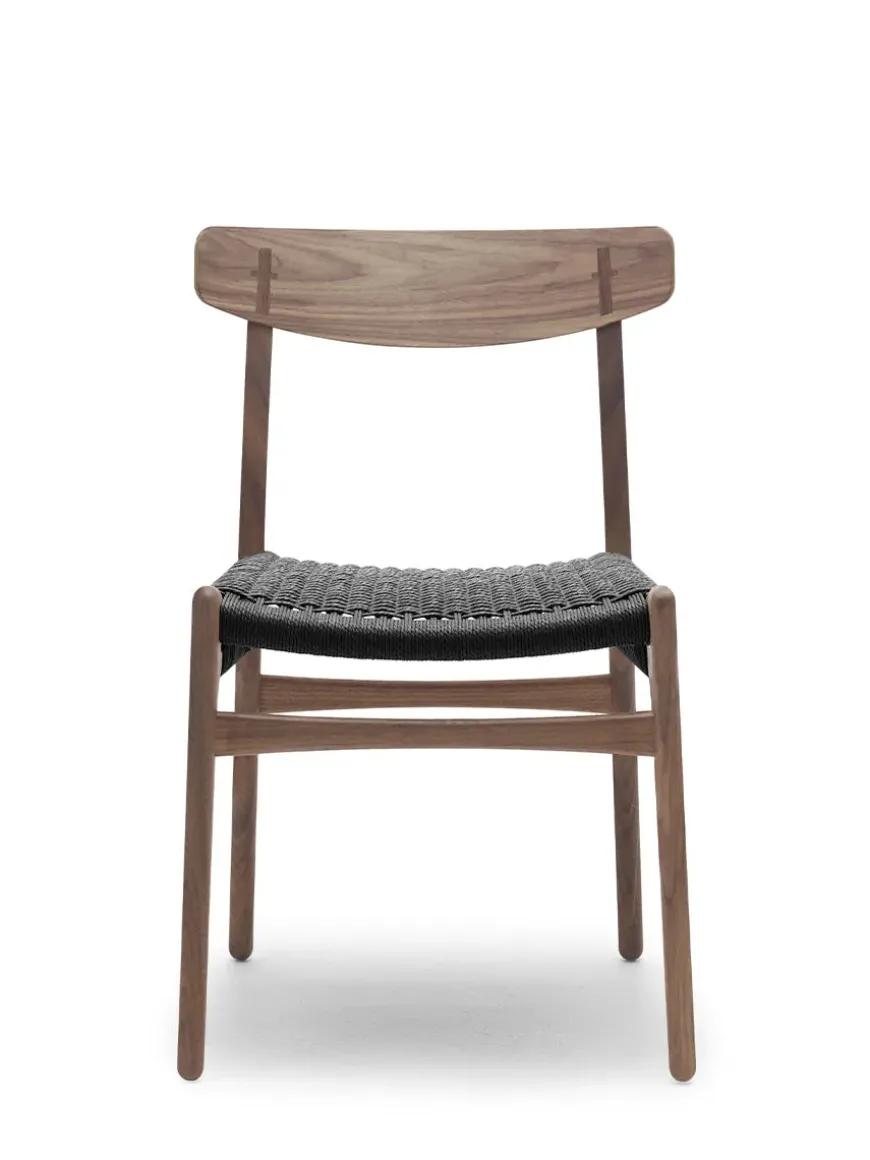 CH23 Spisestol, eg olie af Hans J. Wegner