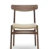 CH23 Spisestol, valnød olie af Hans J. Wegner