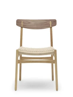 CH23 Spisestol, valnød olie med sort flet af Hans J. Wegner