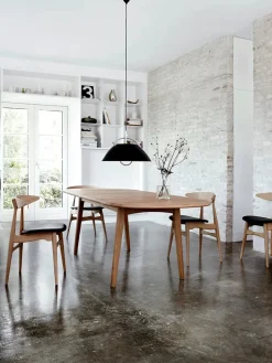 CH33 Stolen af Hans J. Wegner