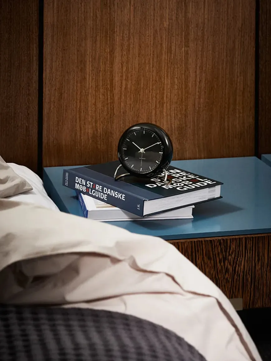 City Hall bordur, sort af Arne Jacobsen