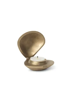 Clam Candle Holder fra Ferm Living