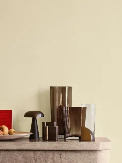 Collect Glass Vases, Smoked fra &Tradition