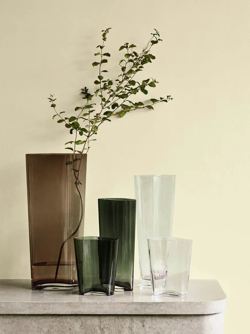 Collect Glass Vases, Smoked fra &Tradition