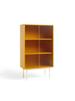 Colour Cabinet, medium med glasdøre fra Hay