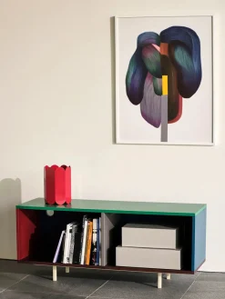 Colour Cabinet, tall med glasdøre fra Hay