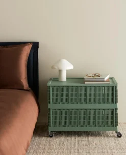 Colour crate låg, Medium Square/Cube fra Hay