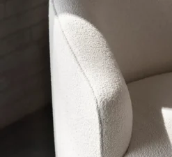 Covent Sofa Deep 3 Seater, hemp fra New Works