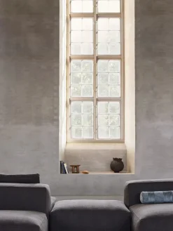 Crest Pyjamas Pillow, Ø15x74 fra Eilersen