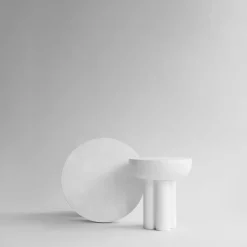 Crown Table, low bone white fra 101 Copenhagen