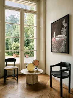 Daumiller Side Chair, black pine fra GUBI