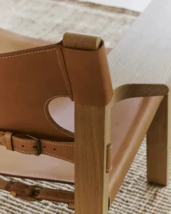 Den Spanske Stol i cognac læder, eg lys olie af Børge Mogensen