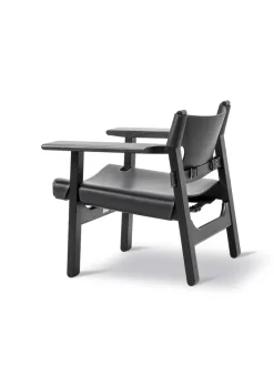 Den Spanske Stol i mørkebrun læder, eg olie af Børge Mogensen