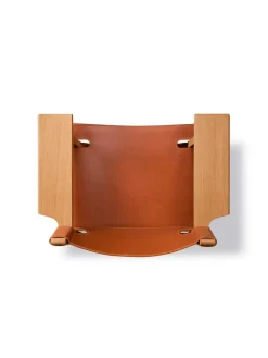 Den Spanske Stol i naturfarvet læder, valnød olie af Børge Mogensen