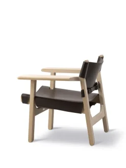 Den Spanske Stol i naturfarvet læder, valnød olie af Børge Mogensen