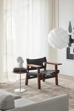 Den Spanske Stol i sort læder, eg sort lak af Børge Mogensen