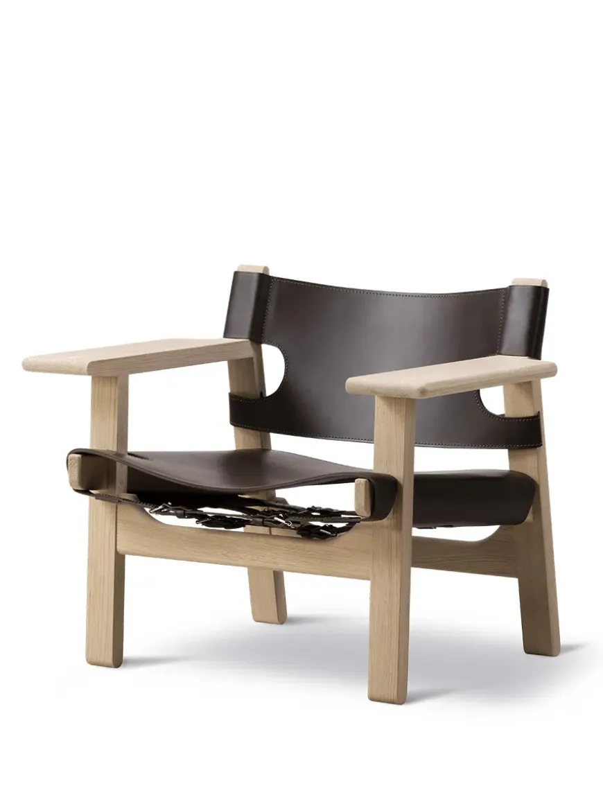 Den Spanske Stol i sort læder, røget eg olie af Børge Mogensen