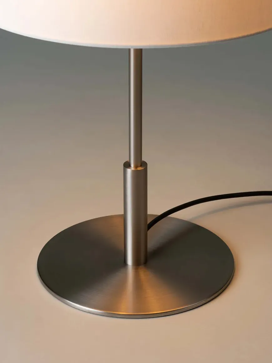 Diana Menor Bordlampe fra Santa and Cole