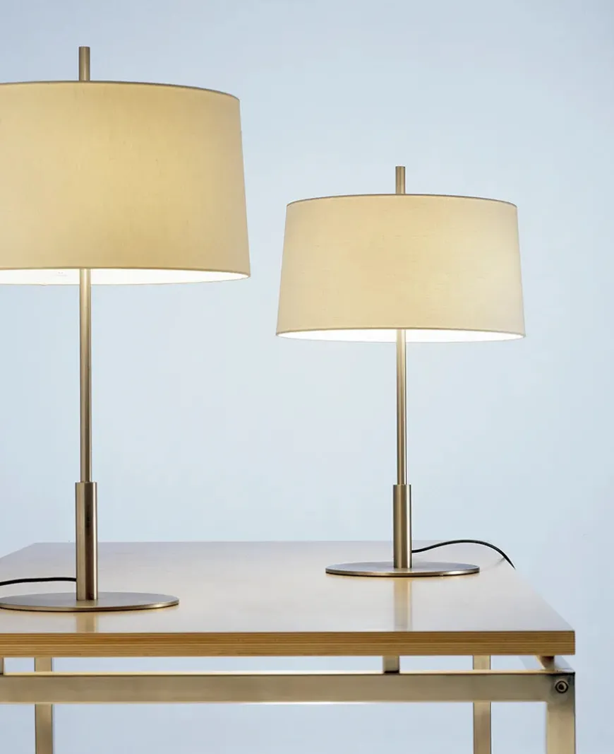 Diana Menor Bordlampe fra Santa and Cole