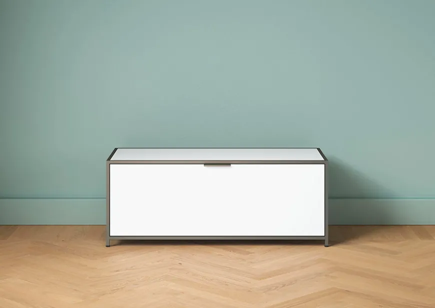 Dita TV-møbel med 1 klaplåge fra Ligne Roset