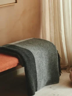 Drejø Plaid, sage fra Silkeborg Uldspinderi