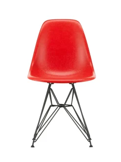 Eames Fiberglass Chair DSR, sortlakeret fra Vitra