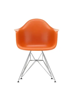 Eames Plastic Armchair DAR, forkromet fra Vitra
