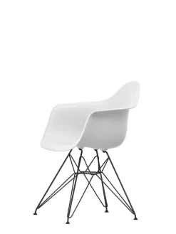 Eames Plastic Armchair DAR, sort pulverlakering fra Vitra