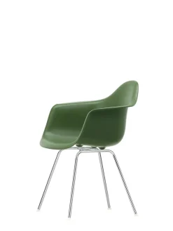 Eames Plastic Armchair DAX, forkromet fra Vitra