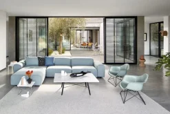 Eames Plastic Armchair LAR, sortlakeret fra Vitra