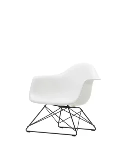 Eames Plastic Armchair LAR, sortlakeret fra Vitra