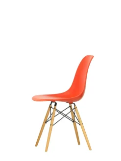 Eames Plastic Side Chair DSW, ahorntræ fra Vitra