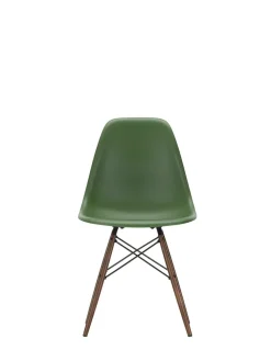 Eames Plastic Side Chair DSW, mørkbejdset ahorntræ fra Vitra