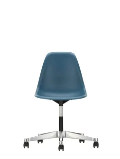 Eames Plastic Side Chair PSCC fra Vitra