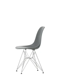 Eames Plastic Side Chair DSR, forkromet fra Vitra