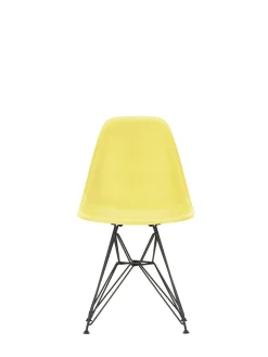 Eames Plastic Side Chair DSR, sort pulverlakeret fra Vitra
