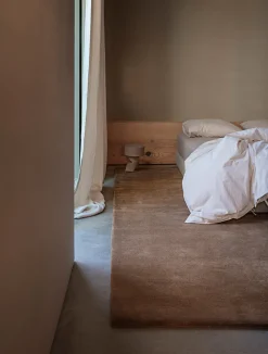 Earth Handtuft Tæppe, Taupe fra Massimo