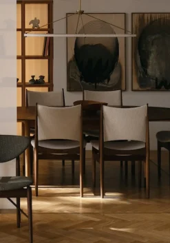 Egypterstol, valnød af Finn Juhl