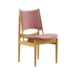 Egypterstol, valnød af Finn Juhl