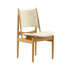 Egypterstol, valnød af Finn Juhl