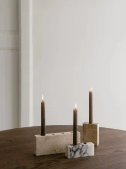 Epode Lysestage 8,5 cm, travertin silver fra Wabi Sabi Nordic