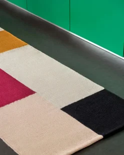 Ethan Cook Flat Works, 80x250 cm fra Hay