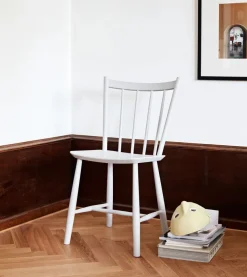 FDB J77 Spisestol fra Hay