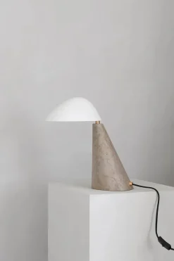 Fellow Bordlampe fra Fredericia Furniture