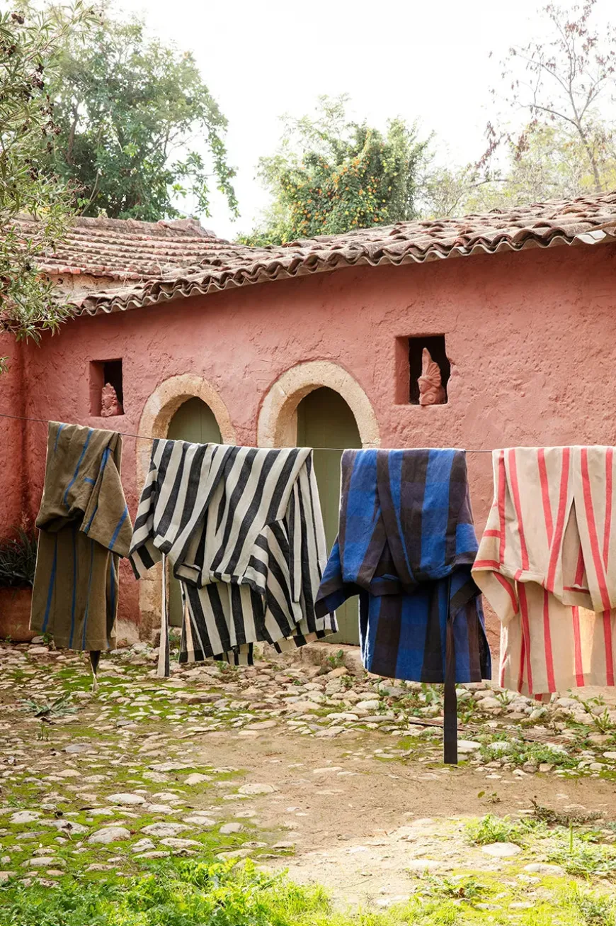 Field Robe, camel/red fra Ferm Living