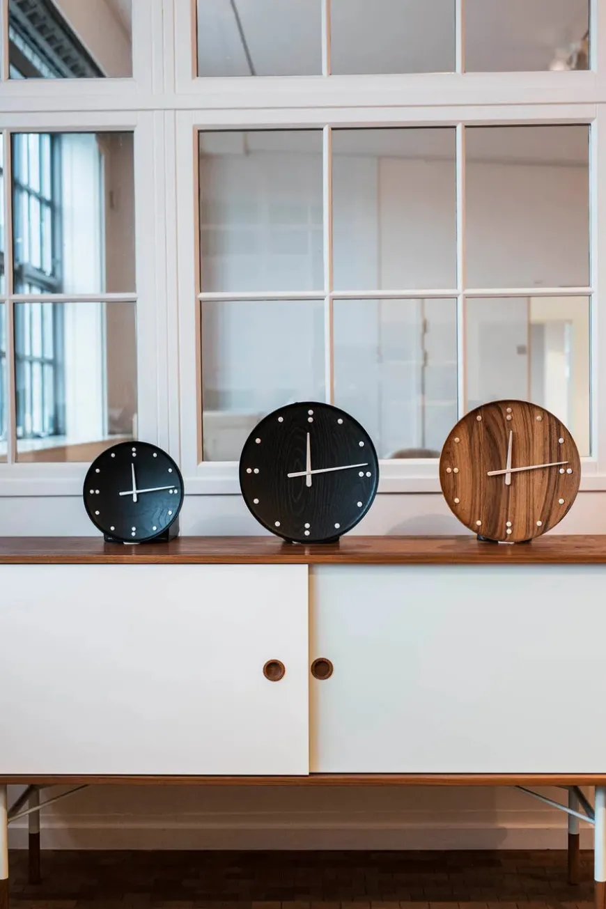 FJ Clock af Finn Juhl