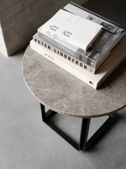 Florence sidebord Ø50, white viola fra New Works